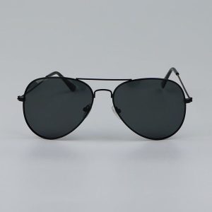 classic all black frame aviator sunglasses with uv protection